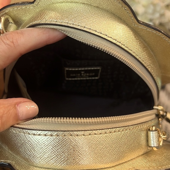 KATE SPADE DOWN THE RABBIT HOLE BEEHIVE GOLD CROSSBODY PURSE NWOT - Picture 9 of 15